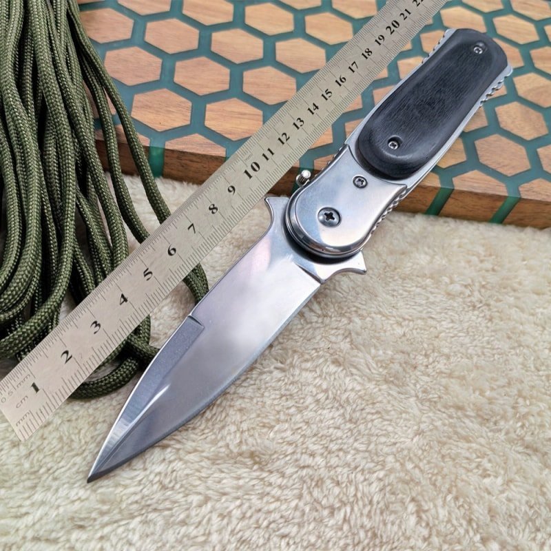 silver-outdoor-edc-folding-knife-with-clip Silver Outdoor EDC Folding Knife with Clip