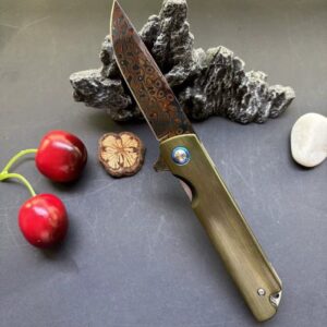 Bronze Handle Outdoor Folding Knife
